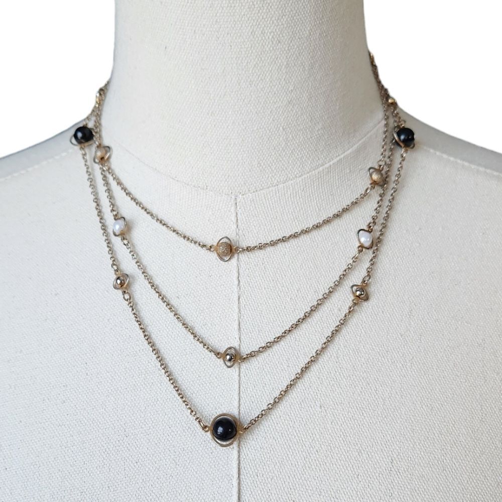 Beautiful 3 chain necklace